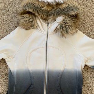LULULEMON Dip Dye SCUBA Zip Up Hoodie - Size 12 with removable faux fur trim